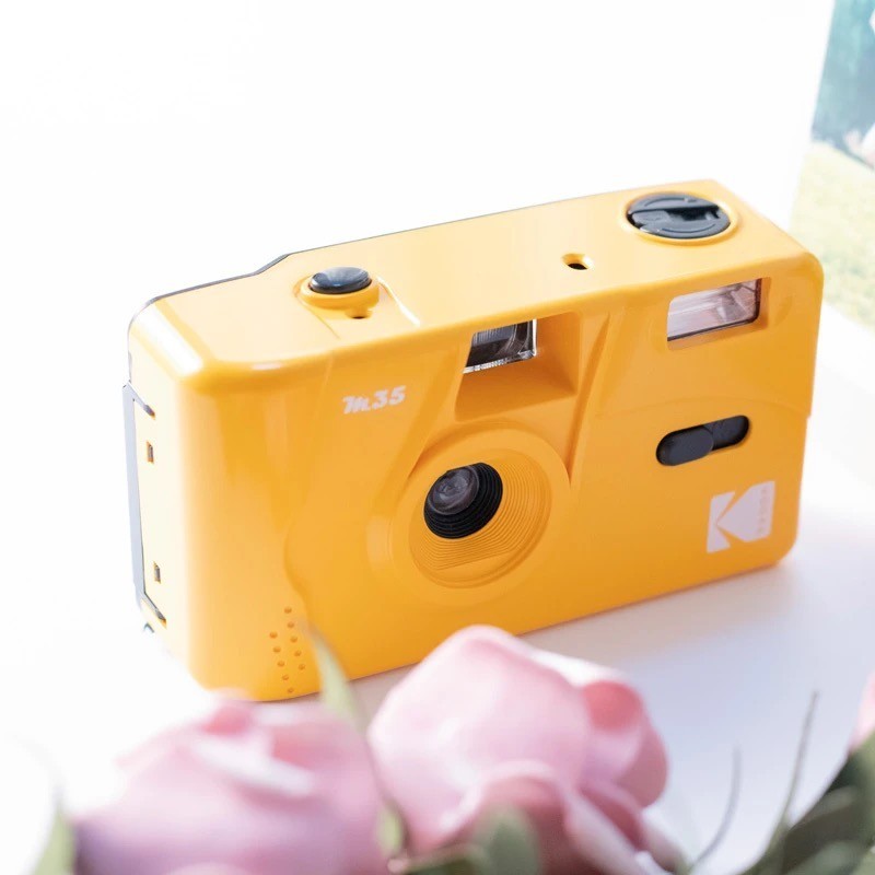 Плівковий фотоапарат Kodak M35 жовтий / плівка Kodak Color Plus / батарейка