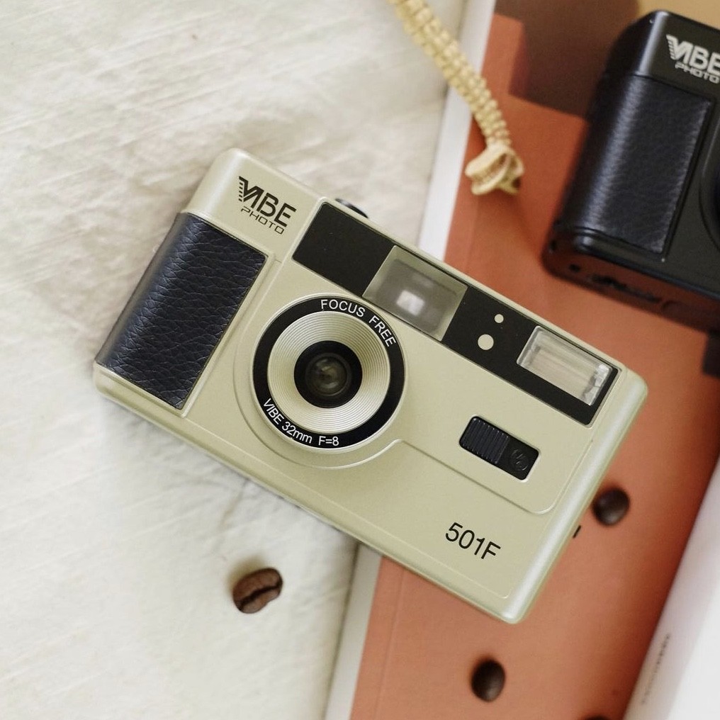 Плівковий фотоапарат Vibe 501F срібний
