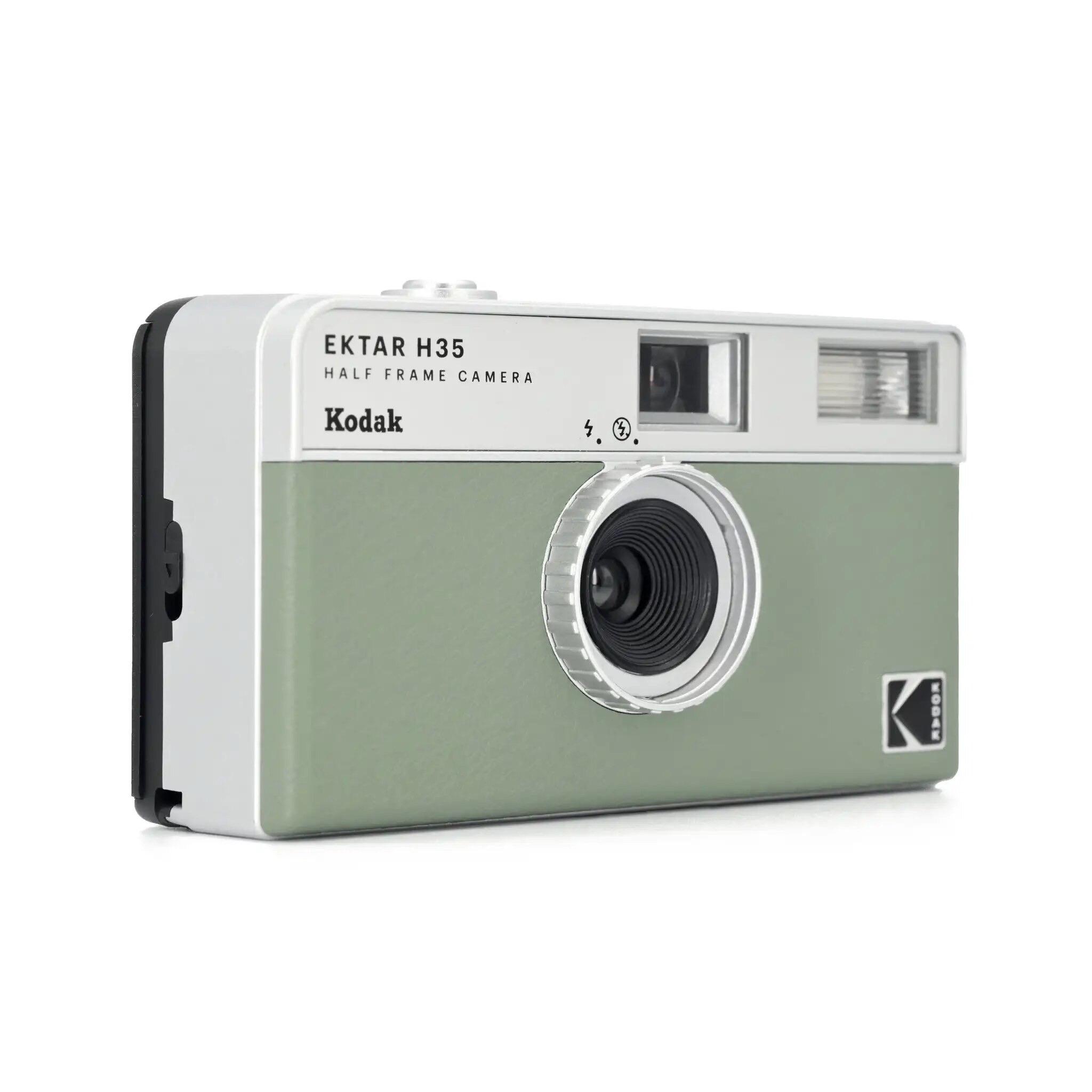 Набір Плівковий фотоапарат Kodak Ektar H35 Half Frame Camera H 35 зелений / Плівка Kodak Color Plus / Батарейка