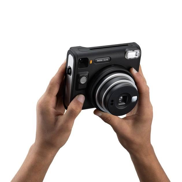 Фотокамера миттєвого друку Fujifilm INSTAX SQUARE SQ40 Black Чорна