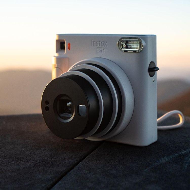 Набір Фотокамера миттєвого друку Fujifilm Instax SQ1 EX D Glacier Blue Блакитний / Фотопапір 40 фото / Чохол / Альбом 80 фото